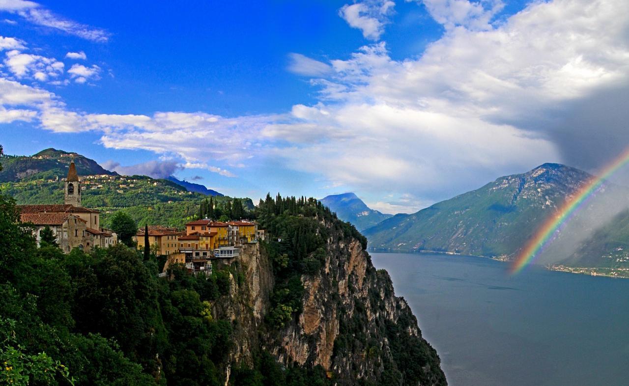 Casa Giacomina Garden And Lake View By Gardadomusmea Tremosine Dış mekan fotoğraf